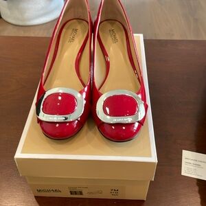 MK women’s shoes size 7